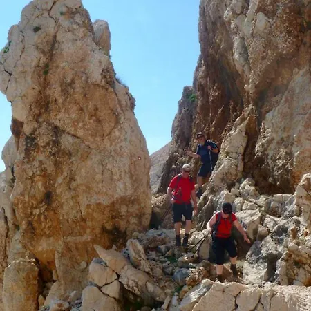 Capella - Rab By Guide * Barbat na Rabu